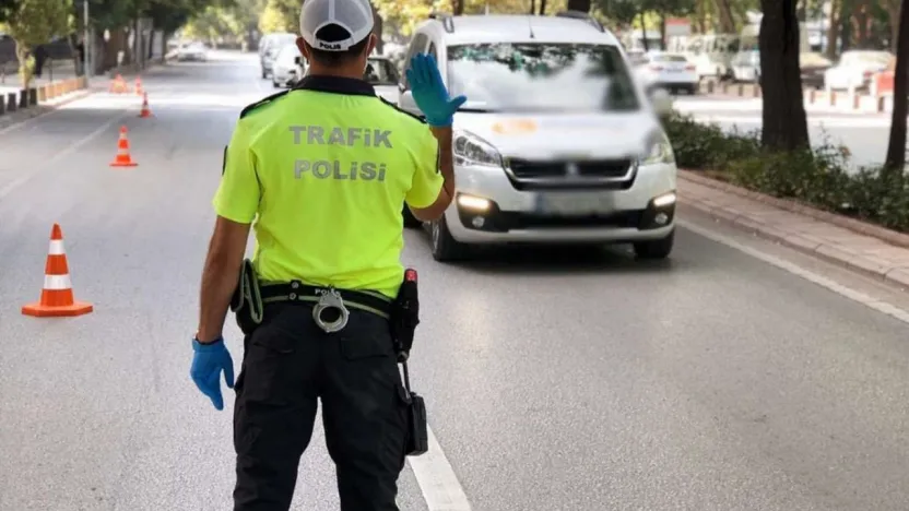 Bakan Yerlikaya: 2,8 milyondan fazla araç denetlendi