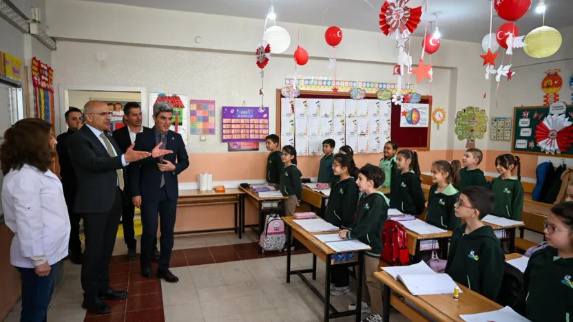 Başkan Er, 'Çocuklarımızın Geleceği İçin Çalışıyoruz'