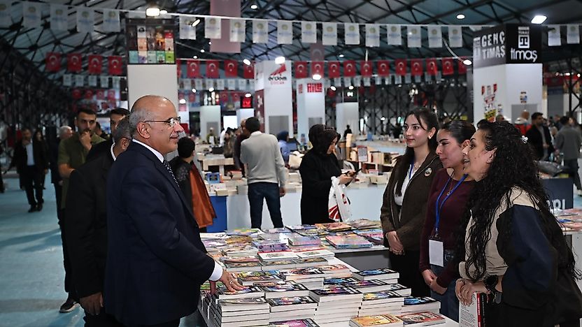 Başkan Er: 'Kitap Fuarımız Her Yıl Büyüyor'