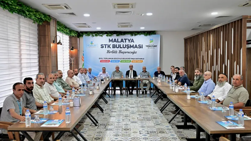 Başkan Geçit, STK Temsilcileriyle Yeşilyurt'un Bugünü ve Yarınlarını Ele Aldı