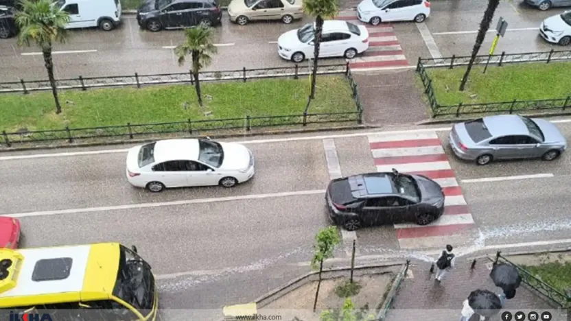 Batı Karadeniz Kıyıları ile Bazı İllerde Sağanak ve Gök Gürültülü Sağanak Bekleniyor