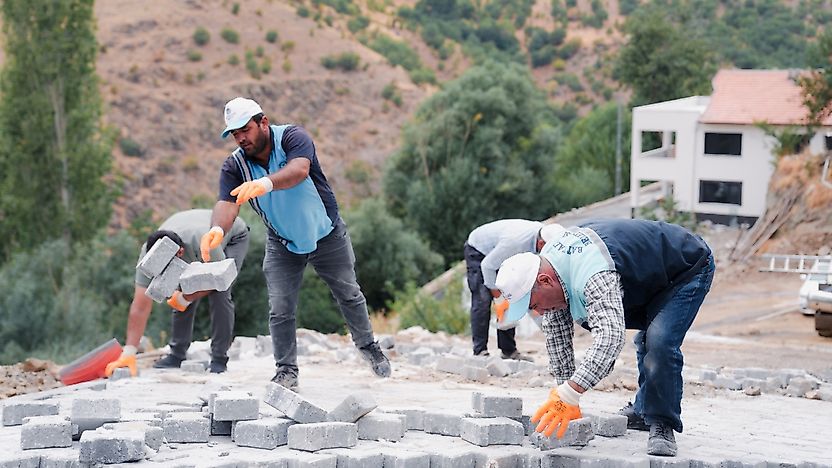 Battalgazi Belediyesinden Kamıştaş'a Yol Düzenlemesi