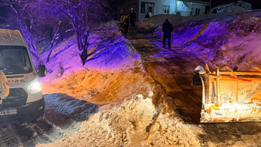 Battalgazi'de Karla Mücadele Seferberliği: 40 Mahalle Yolu Açıldı