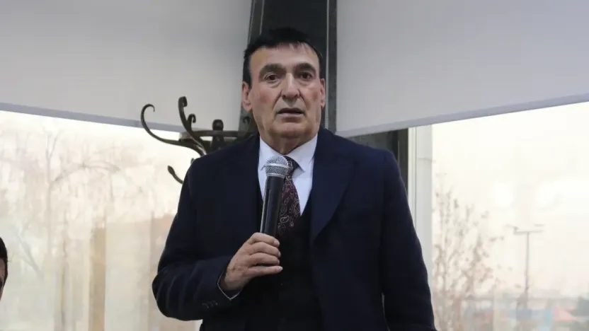 'Bayrağımız Milletimizin Onurudur, Asla Hedef Alınamaz'