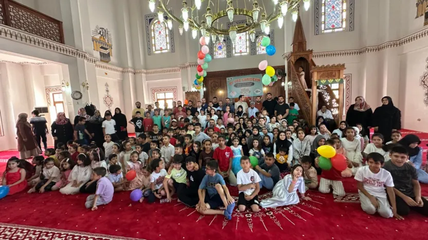 'Bu Yaz Camideyim' Programı Büyük Coşkuyla Tamamlandı