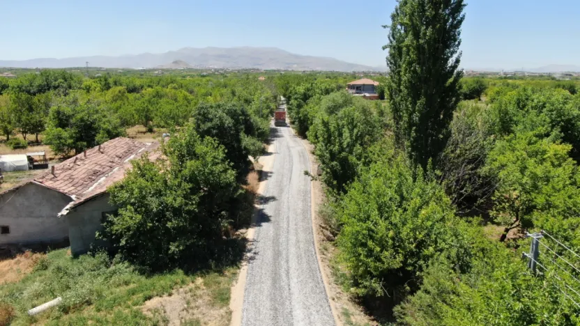 Büyükşehir Belediyesi Bahçelievler Mahallesi'nin Yol Sorununu Çözdü