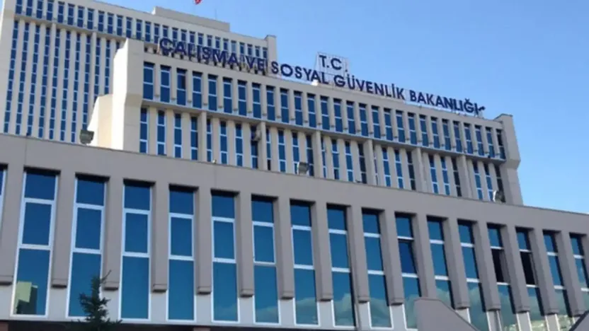 Çalışma Hayatında Dijital Dönüşüm Masaya Yatırılıyor