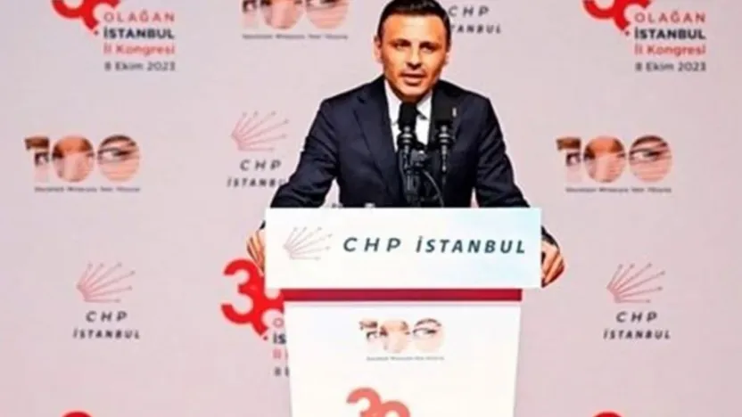 CHP İstanbul İl Başkanı Özgür Çelik ve mevcut yönetim görevden alındı