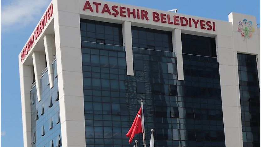 CHP'li Ataşehir Belediyesi'ne operasyon: 13 şüpheli gözaltında