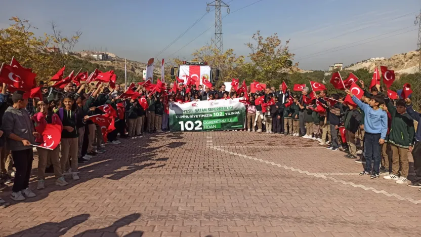 Cumhuriyet Coşkusu Malatya'da Fidan Dikimiyle Taçlandı