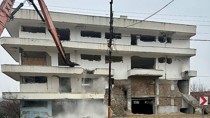 Deprem Enkazından Ekonomiye Yaklaşık 300 Milyon TL'lik Katkı