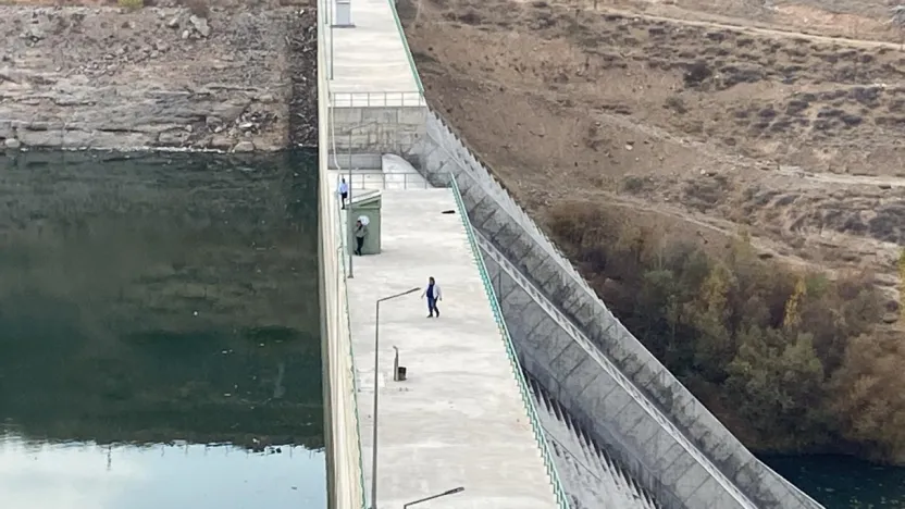 Depremzede Baba Hayatına Son Vermek İstedi, Polis ve Psikolog İkna Etti