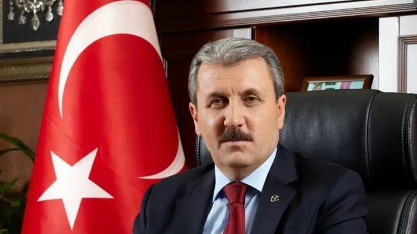 Destici: 'Şeriat, İslam ve Adalet Demektir İnançlarımız Hafife Alınamaz'