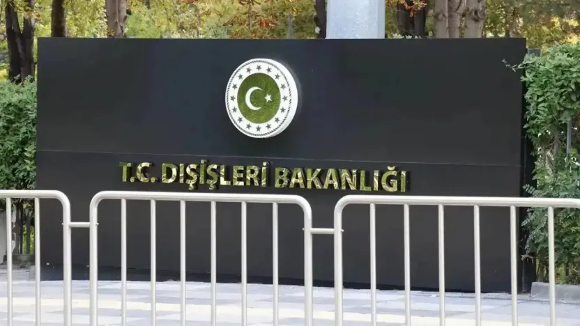 Dışişleri: ABD'nin İran'a saldırısı riski en üst düzeye çıkarmıştır