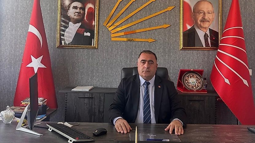 Edebali'den Parti Değiştiren Belediye Başkanlarına Tepki: 'Asıl Mesele Duruştur'