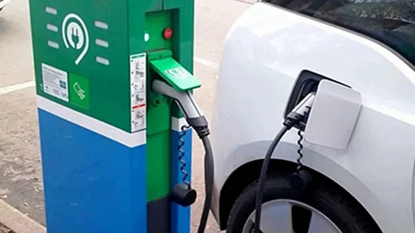 Elektrikli Araçlarda Şarj Tüketimi Ağustosta 97 Bin 469 MWh Oldu