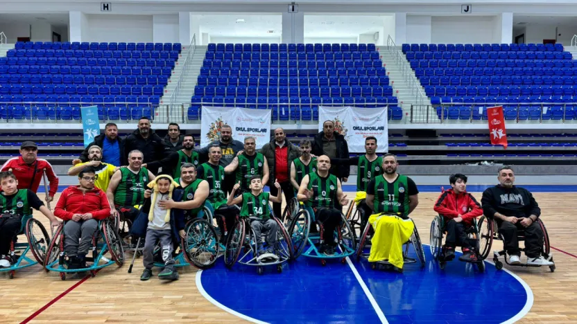 Engellispor Moral Buldu