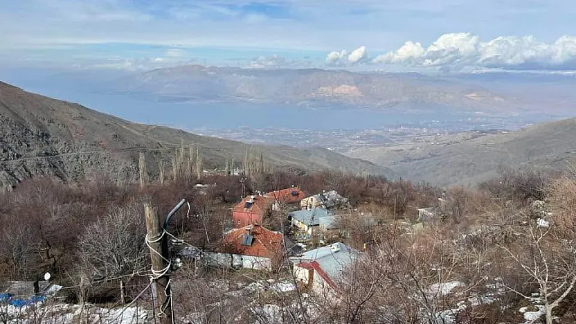 Erkan Çetinkaya'dan Sert Çıkış: 'Toprağın Altındaki Bakır, Üstündeki Yaşamdan Değerli Değil'