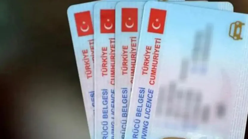 Eski tip ehliyetleri yenilemek için 1 Ağustos'a kadar süre var