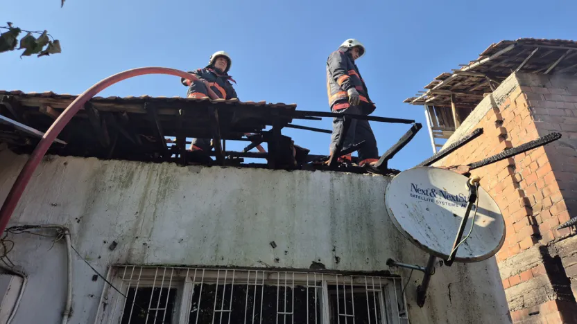 Ev yangınında maddi hasar oluştu