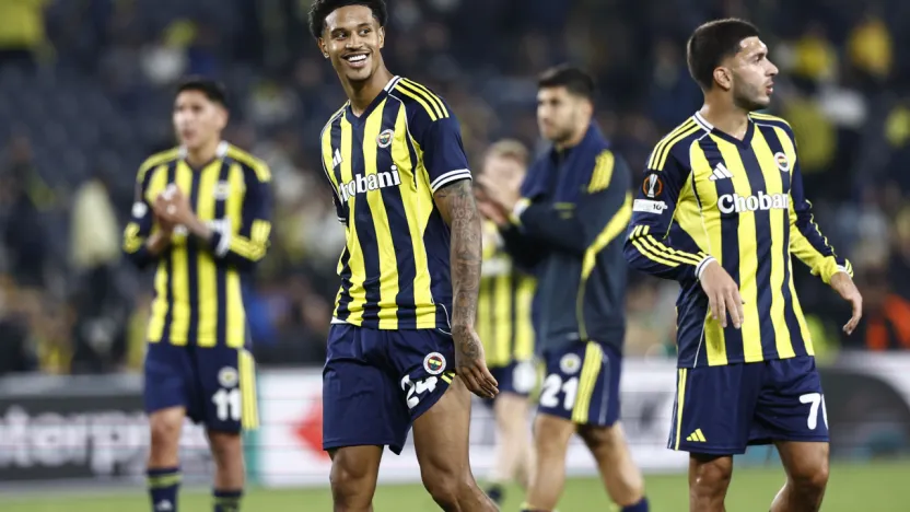 Fenerbahçe, UEFA Avrupa Ligi'nde OGC Nice'i 2-1 Mağlup Etti