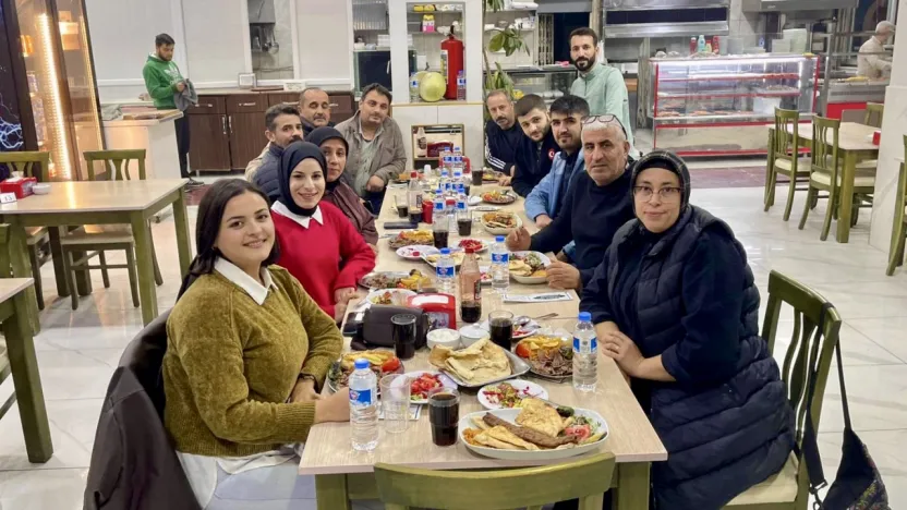 Geçmişin Anıları, Bugünün Dostluğu: Malatya'da Tekvando Hakemleri Bir Araya Geldi