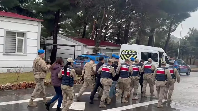 Jandarmadan 12 İlde Siber Suç Operasyonu