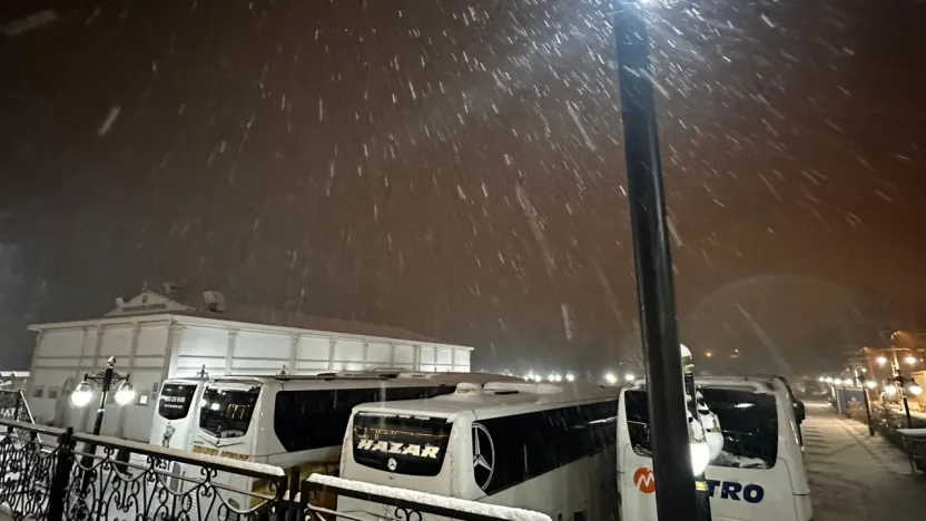 Kapanan Yollar, Açılan Kapılar: Darende Belediyesi'nden 500 Yolcuya Barınma