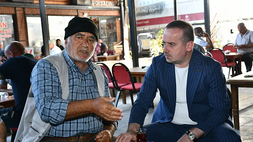 Karademir Akçadağ'da Dinledi: 'Kayısı Fiyatları Malatya İçin Olmaz'