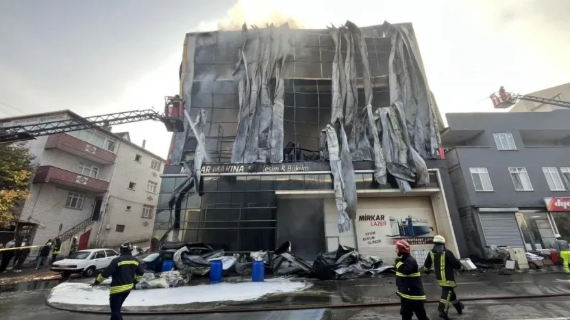 Kocaeli'yi Yasa Boğdu: Fabrika Yangınında 6 Kişi Hayatını Kaybetti
