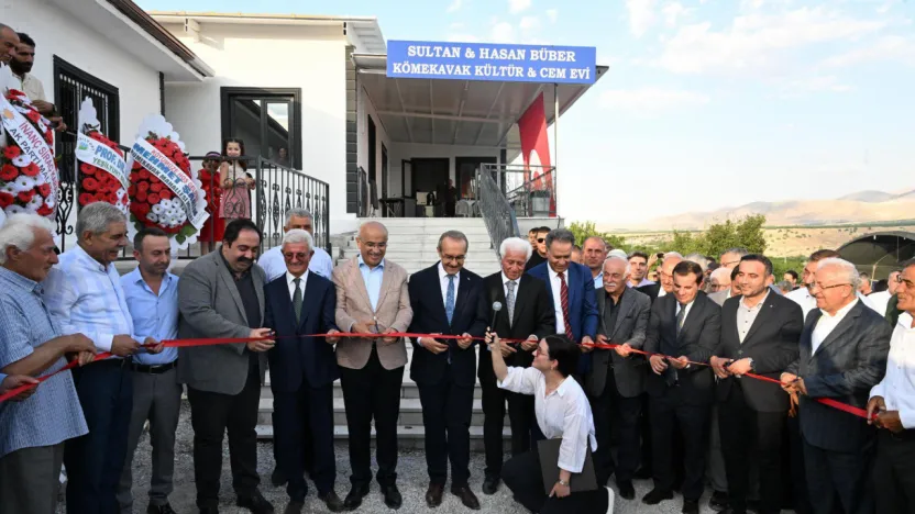 Kömekavak'ta Sultan-Hasan Büber kültür ve cem evi açıldı