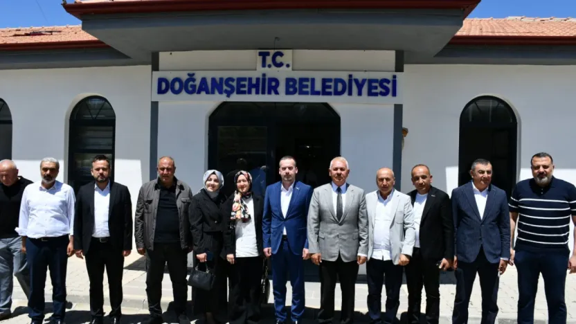 MAGİNDER' den Depremzede Doğanşehir'e Moral Ziyareti