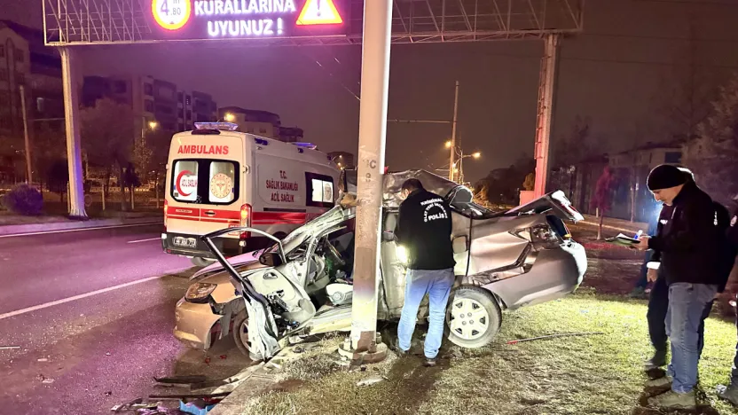 Malatya çevreyolunda feci kaza: Genç yolcu hayatını kaybetti