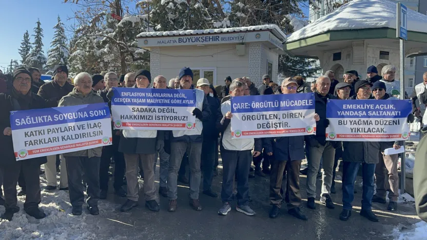 Malatya'da emekliler seyyanen zam için eylem yaptı