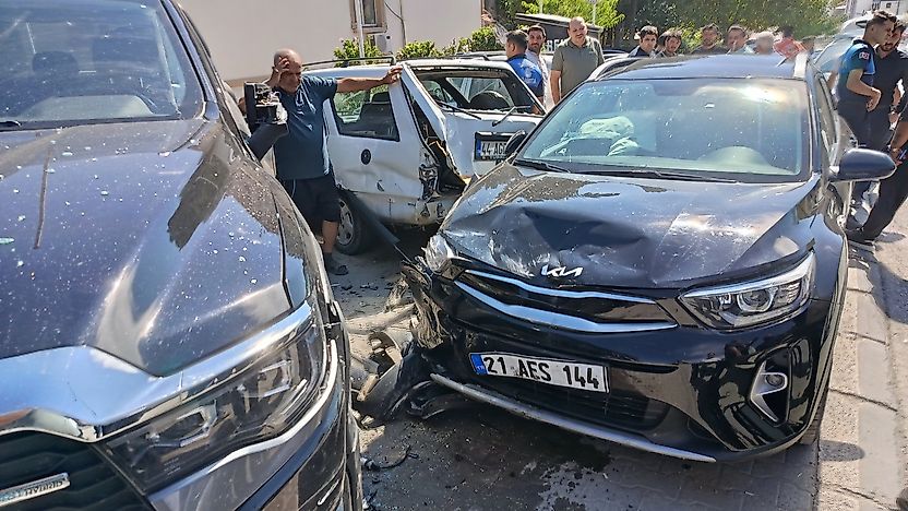 Malatya'da Kaza: Savrulan Araç 4 Araca Çarptı