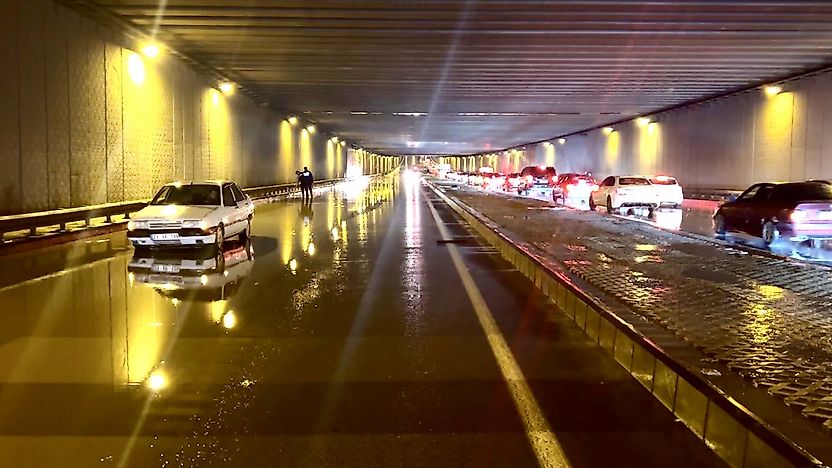 Malatya'da Sağanak Yağış Hayatı Felç Etti