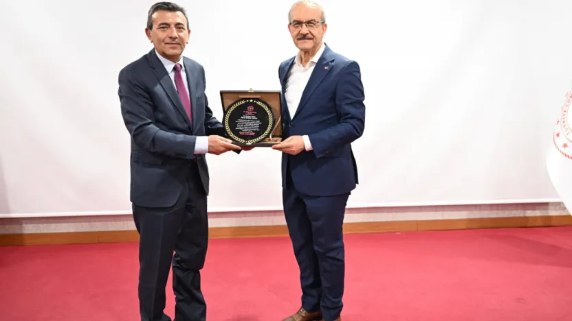 Malatya'da Sağlık Hizmetleri Genel Değerlendirme Toplantısı Gerçekleştirildi