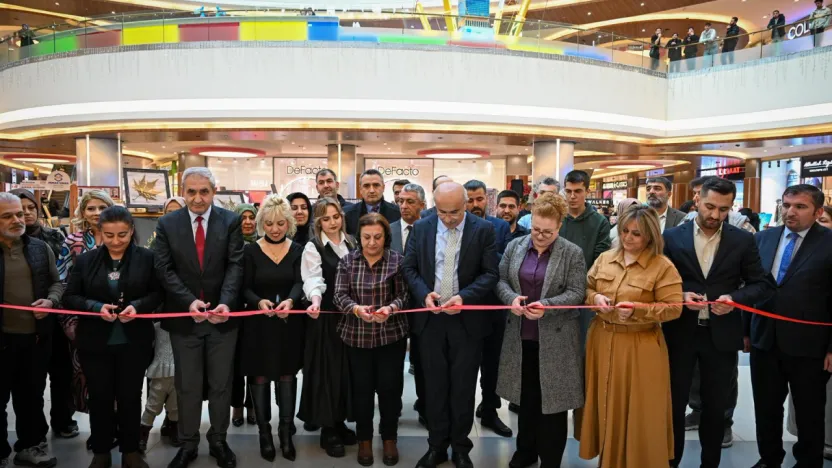 Malatya'da Sanatın Hasadı Alındı: MABESEM Yıl Sonu Sergisi Açıldı