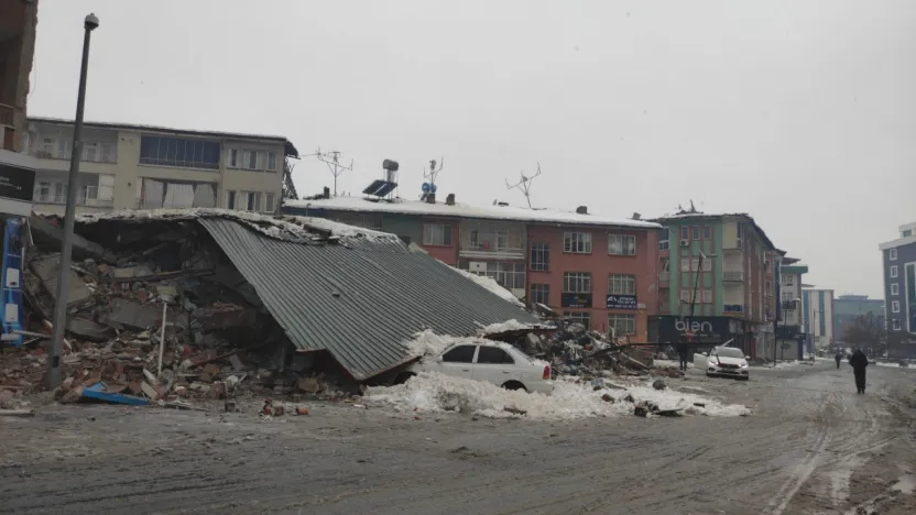 Malatya'daki deprem faciasında 40 can gitti, tek sanığa üst sınırdan ceza
