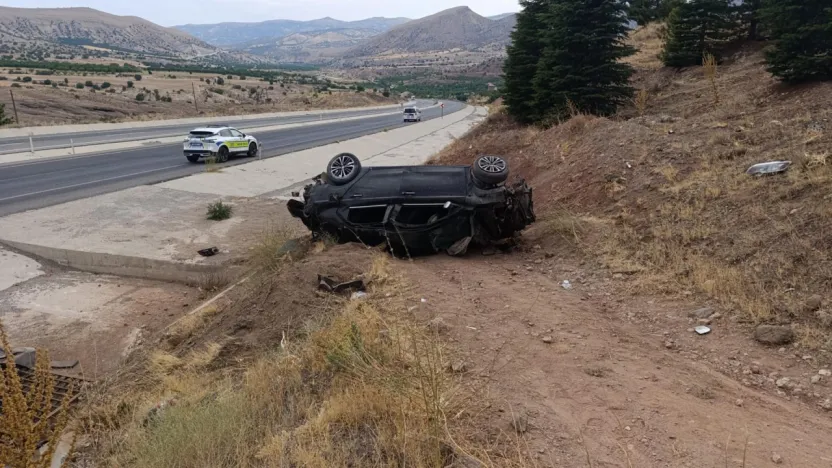 Malatya Hekimhan'da Trafik Kazası: Araç Takla Attı