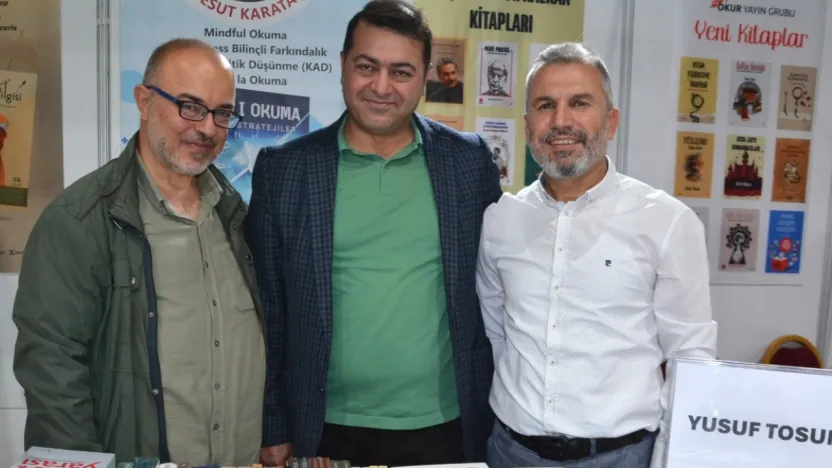 Malatya Kitap Fuarı'na Yusuf Tosun'dan Tam Not! 'Panayır Havasında Bir Fuar'