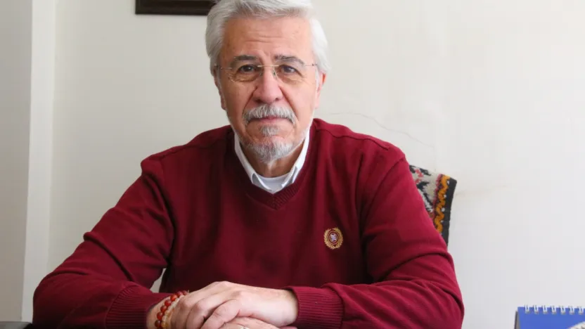 Malatyalı Yazar Atilla Kantarcı'dan 'Hakaret Vaazı' Tepkisi: 'Özür Beklerken Eleştirildik'