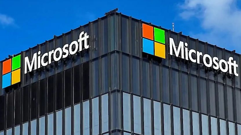 Microsoft Yapay Zekâ İçin Düğmeye Bastı: 60 Bin Çalışan Gündemde