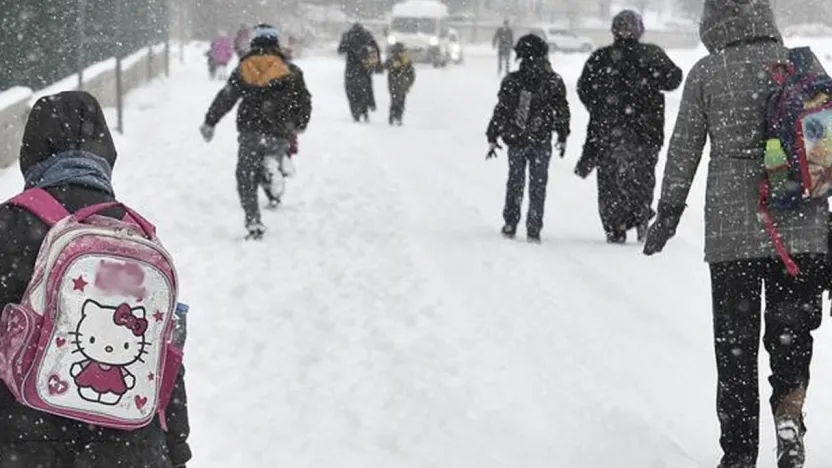 Olumsuz Hava Koşulları Nedeniyle 5 İlde ve Beytüşşebap'ta Eğitime Ara