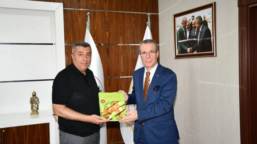 Osmanağaoğlu, 'Malatya için kayısı hayati bir öneme sahip'