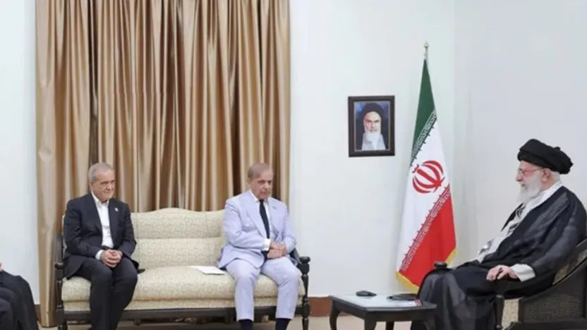Pakistan Senatosu'ndan İran'a tam destek