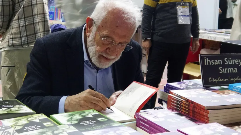 Prof. Dr. Sırma: 'İnternet ve Dijital Materyaller Kültüre Dinamit Tuttu'