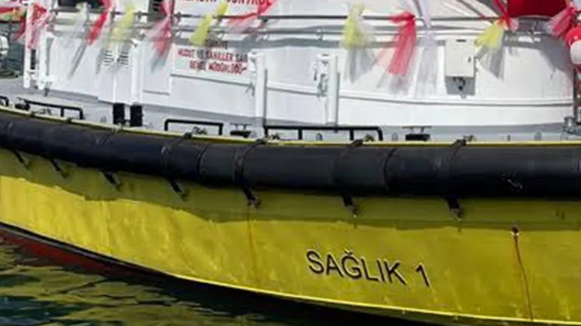 Sağlık botu battı: Bir ölü