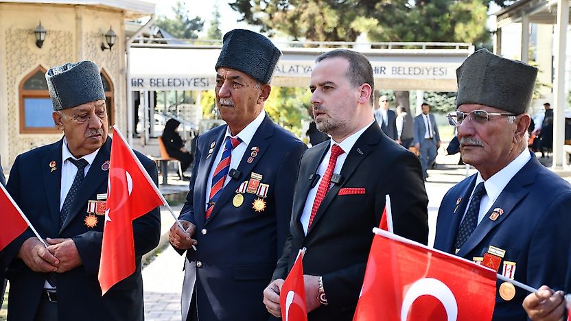 Salih Karademir'den 29 Ekim Cumhuriyet Bayramı Mesajı: 'Cumhuriyetimiz, En Kıymetli Mirasımızdır'
