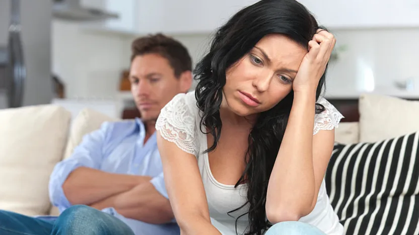 Sessiz Kalarak Cezalandırıyorlar: Narsistik İlişkilerin Karanlık Yüzü